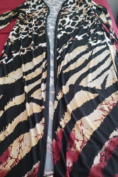 Multi color duster from Ashley Stewart size 22 - Picture 2 of 2